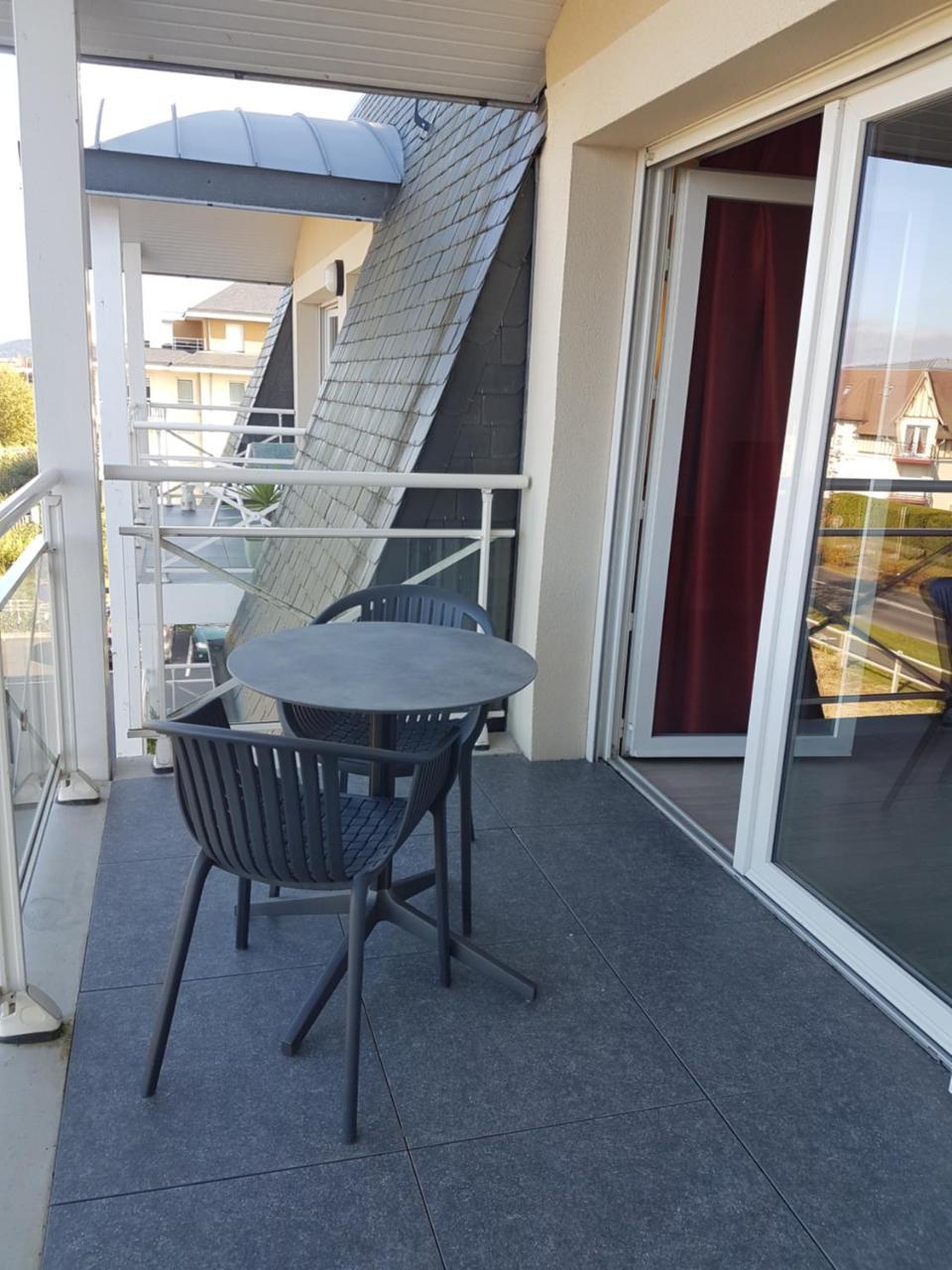 Domitys Le Carrousel Cabourg Exterior foto