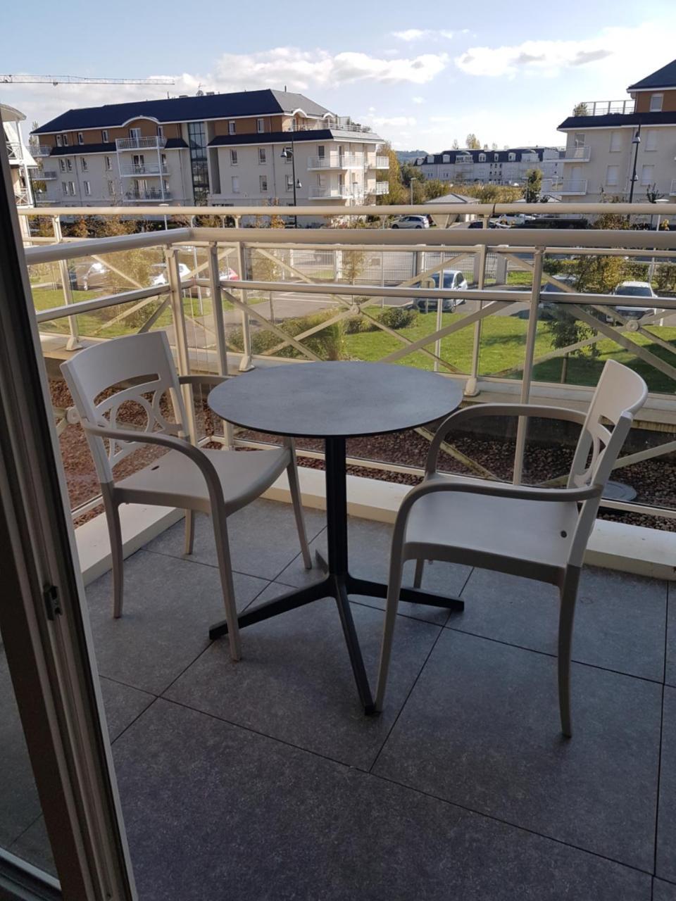 Domitys Le Carrousel Cabourg Exterior foto